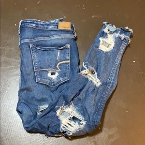 Distressed Jeggings